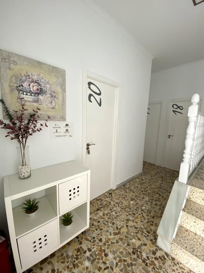 Hostal Mellizo Лебріха Екстер'єр фото
