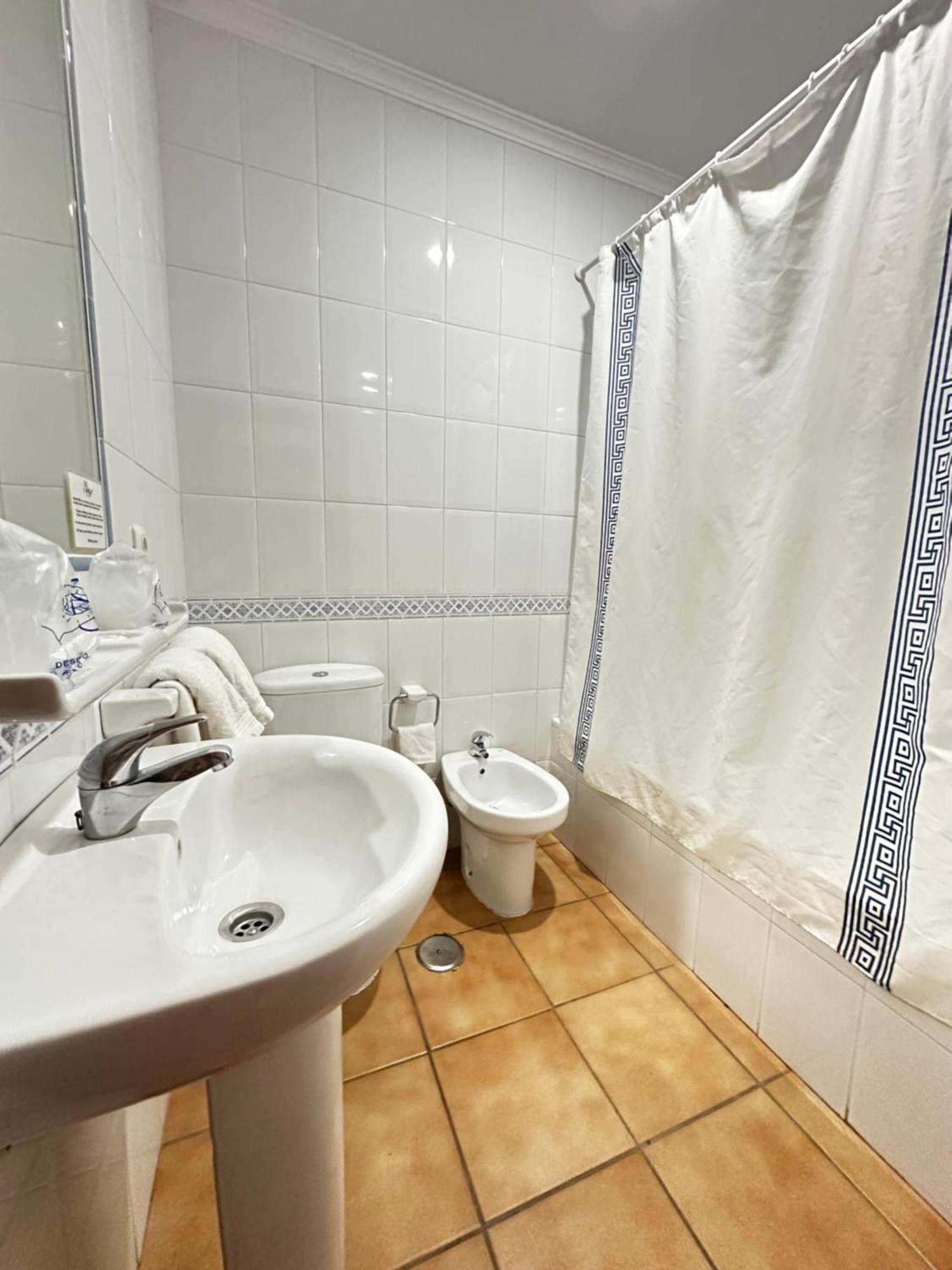 Hostal Mellizo Лебріха Екстер'єр фото
