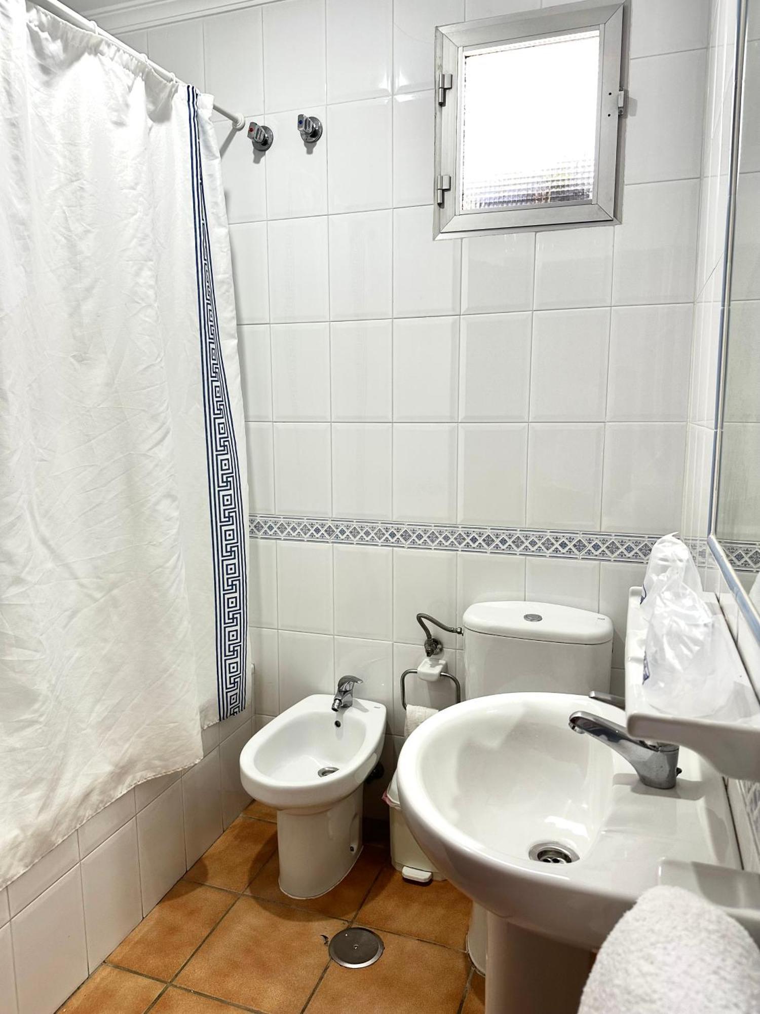 Hostal Mellizo Лебріха Екстер'єр фото